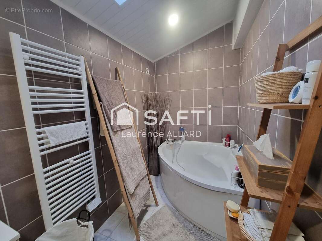 Photo 6 - Maison à LORMAISON