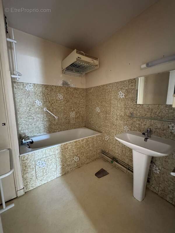 Appartement à SAINTES