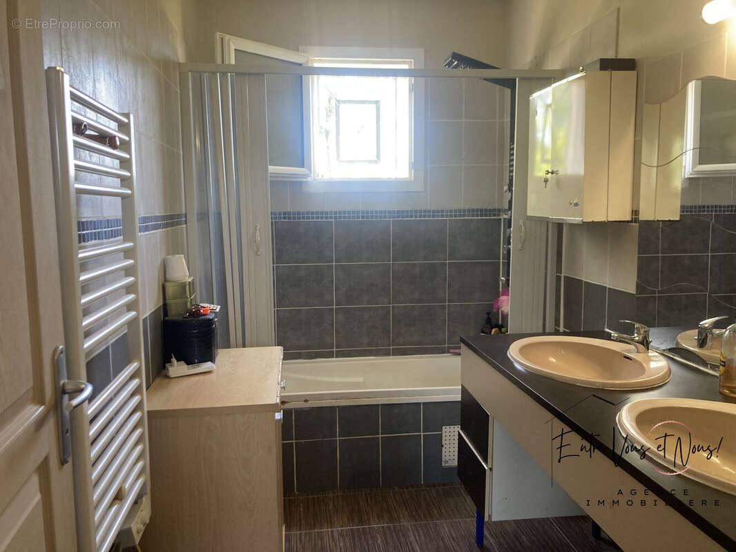 Maison à GIRONDE-SUR-DROPT