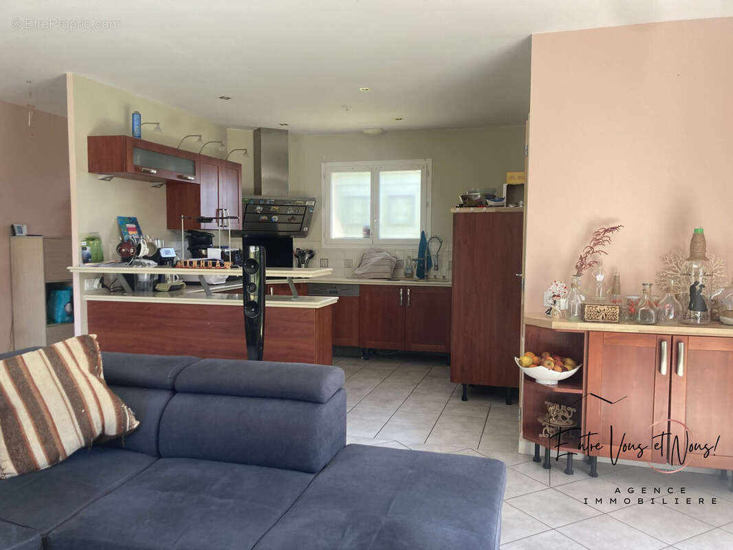 Maison à GIRONDE-SUR-DROPT