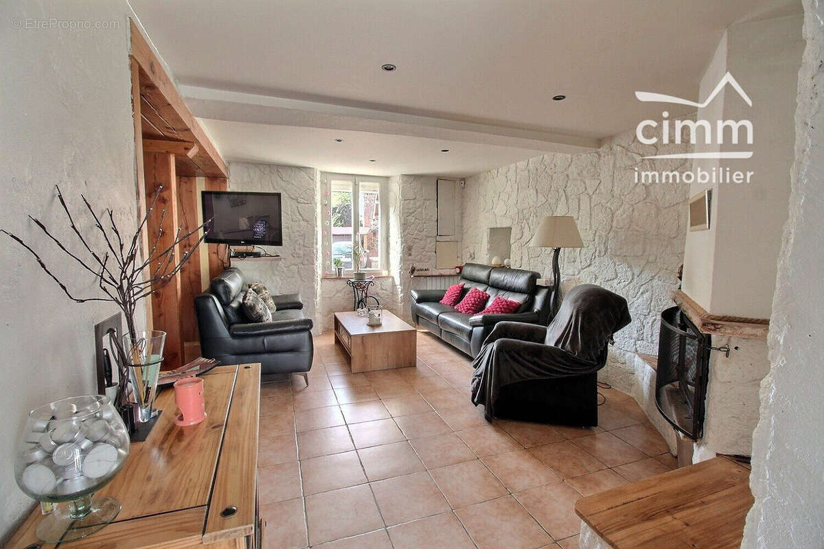 Maison à MARCILLOLES