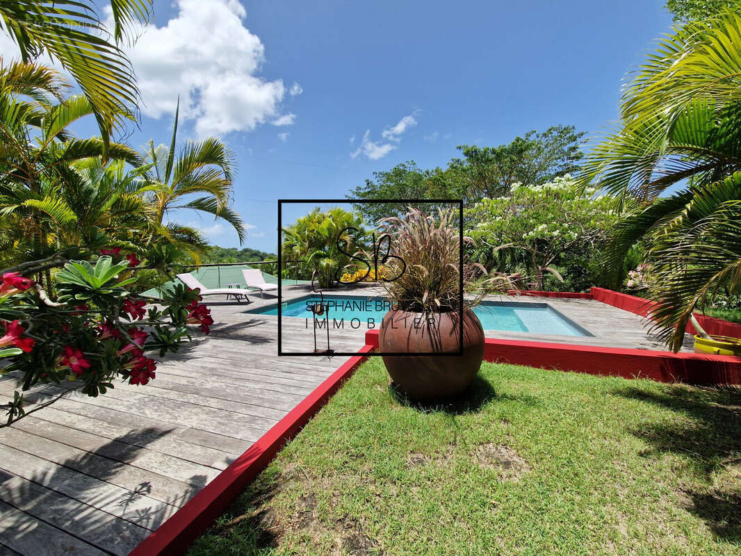 Maison à CASE-PILOTE