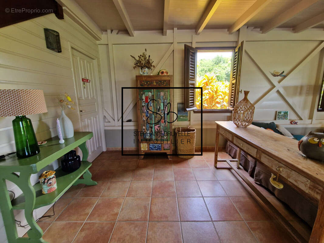 Maison à CASE-PILOTE