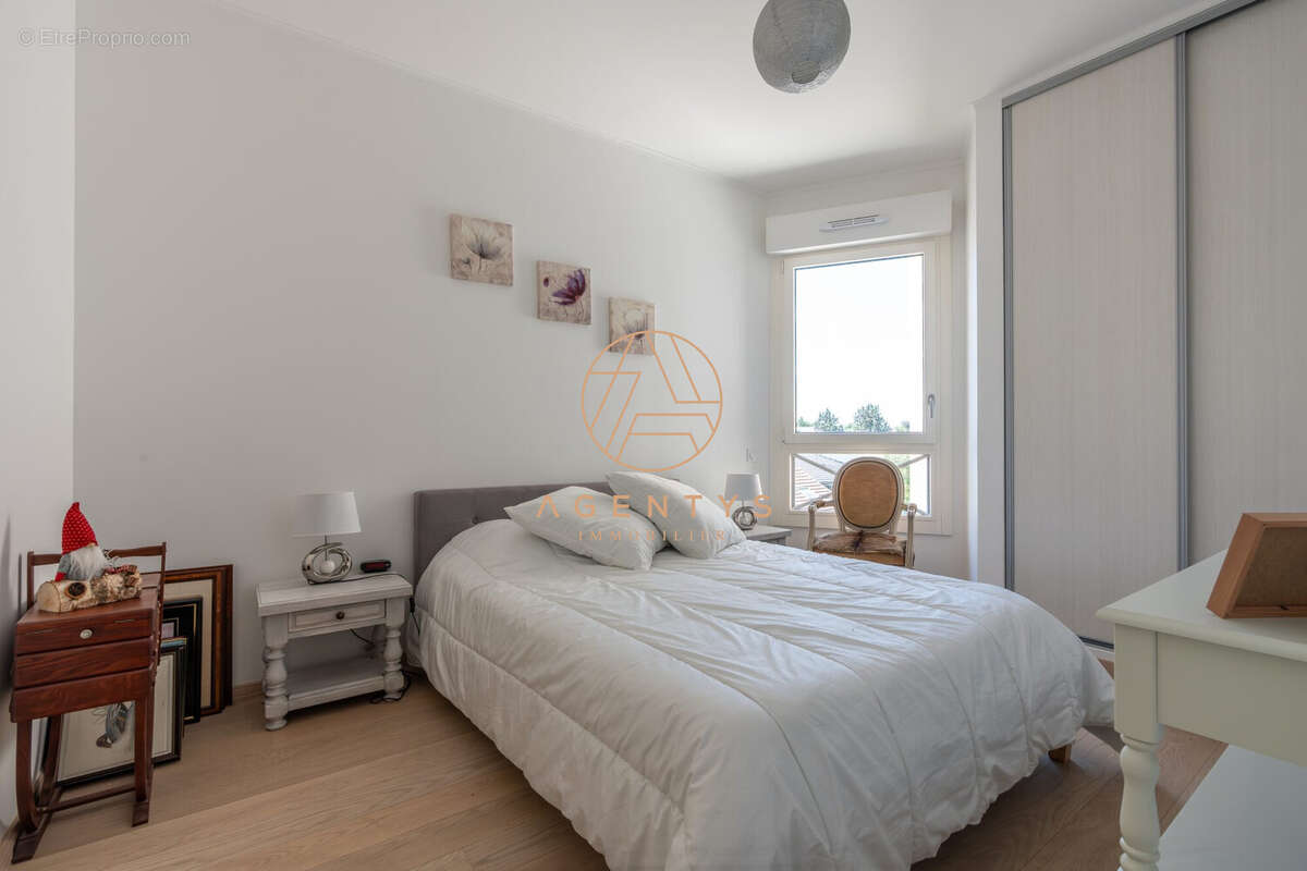 Appartement à LE PERREUX-SUR-MARNE