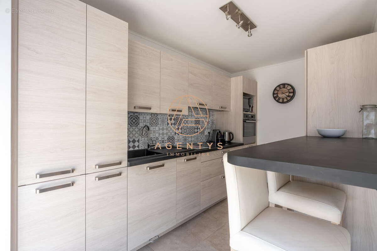 Appartement à LE PERREUX-SUR-MARNE