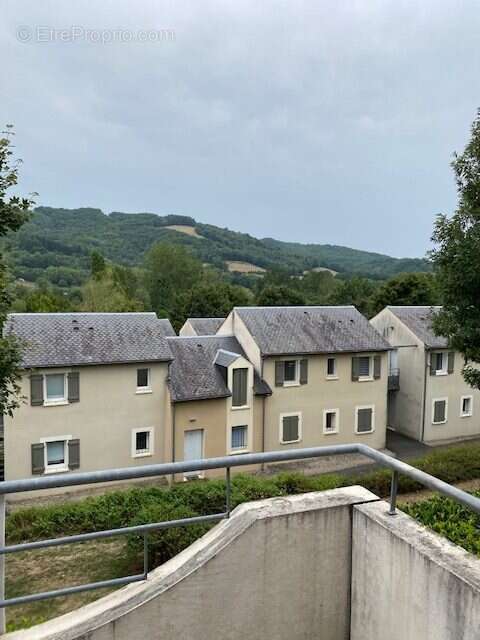 Appartement à SAINT-GENIEZ-D&#039;OLT