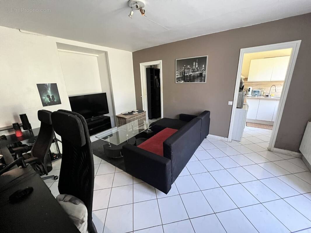 Appartement à SAINT-CHERON