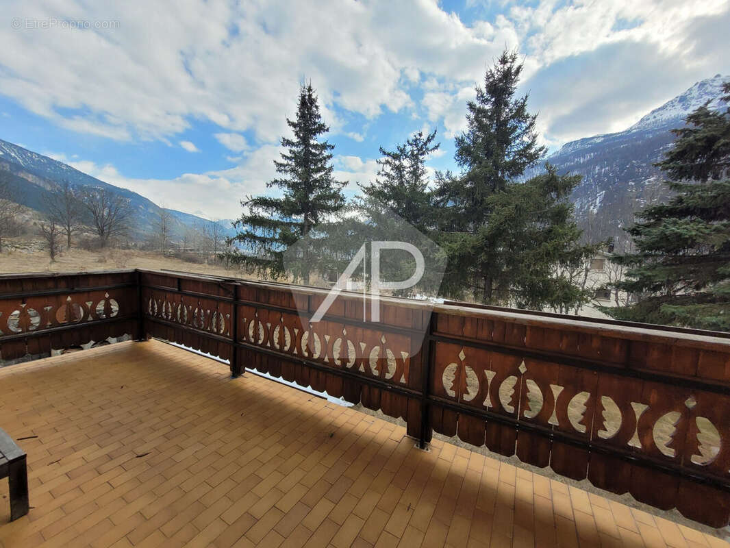 Maison à SAINT-CHAFFREY