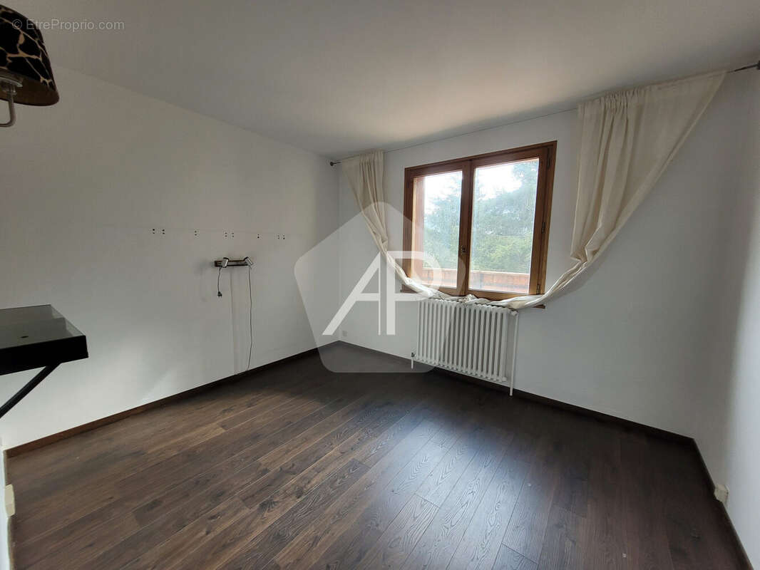 Maison à SAINT-CHAFFREY