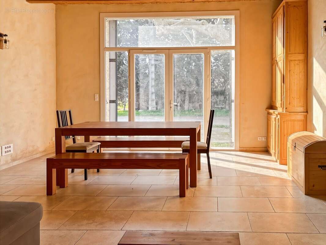 Maison à CHATEAURENARD