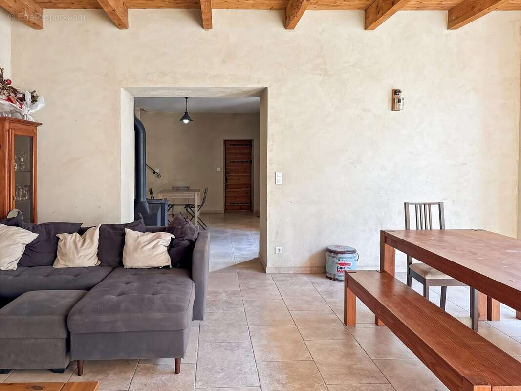 Maison à CHATEAURENARD