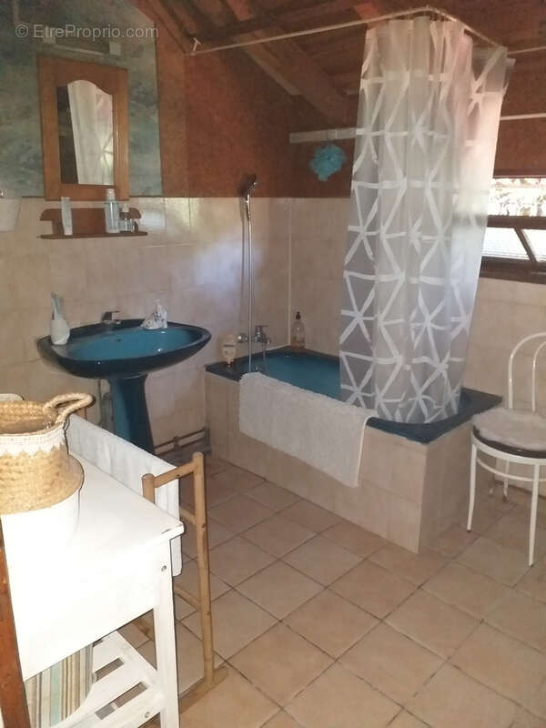 Maison à BOUTENAC-TOUVENT