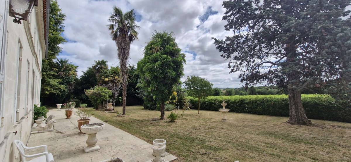 Maison à SAINTE-RAMEE