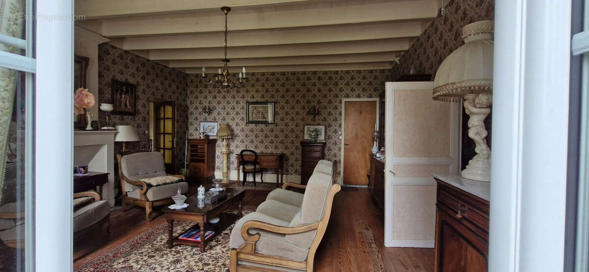 Maison à SAINTE-RAMEE