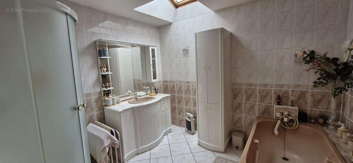 Maison à SAINTE-RAMEE