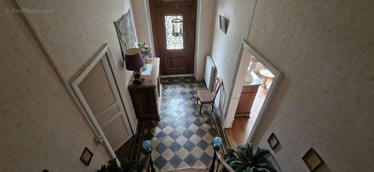 Maison à SAINTE-RAMEE