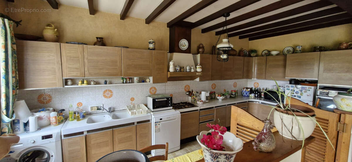 Maison à SAINTE-RAMEE