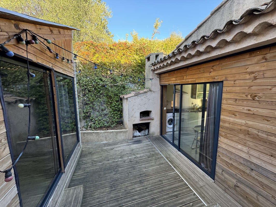 Appartement à CARROS