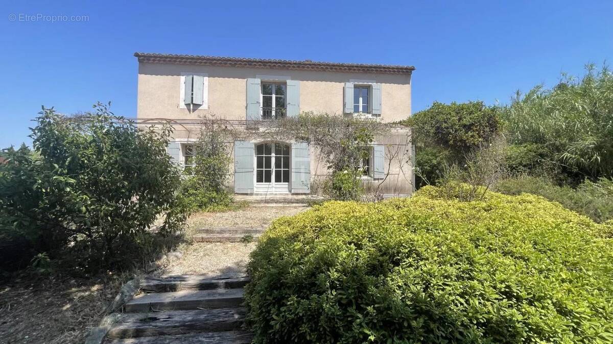 Maison à MAUSSANE-LES-ALPILLES