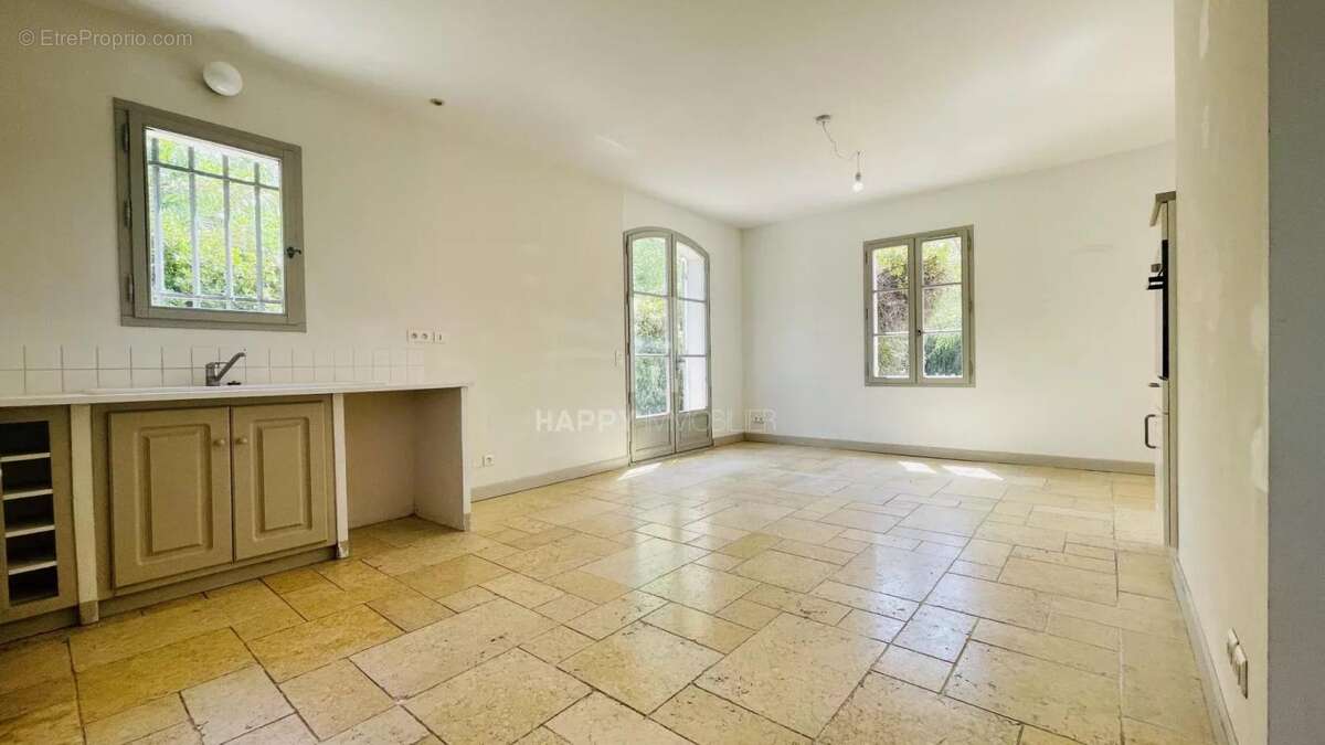 Maison à MAUSSANE-LES-ALPILLES