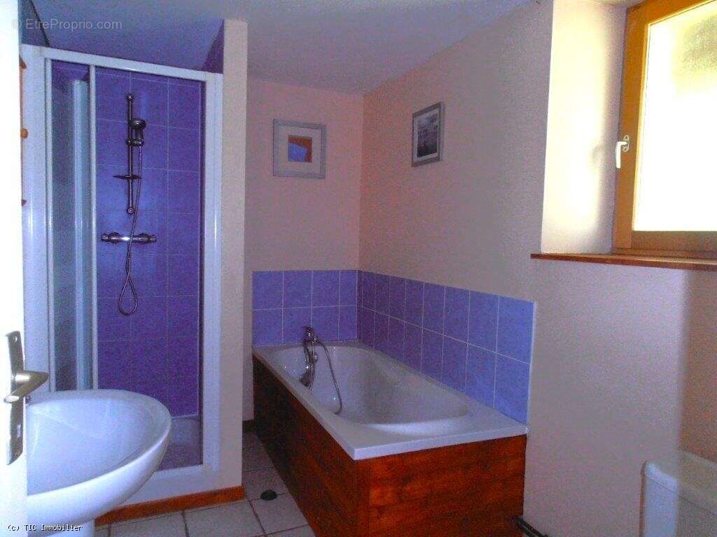 Maison à RUFFEC