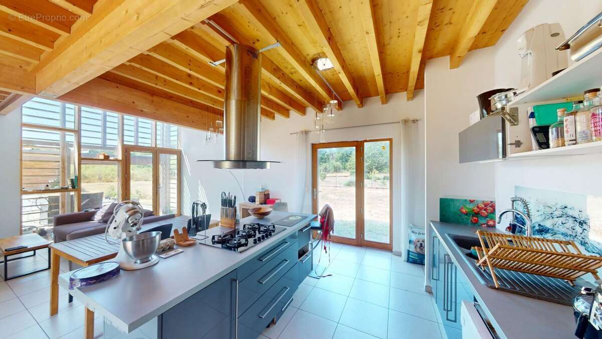 Maison à COSNE-COURS-SUR-LOIRE
