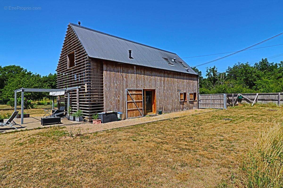 Maison à COSNE-COURS-SUR-LOIRE