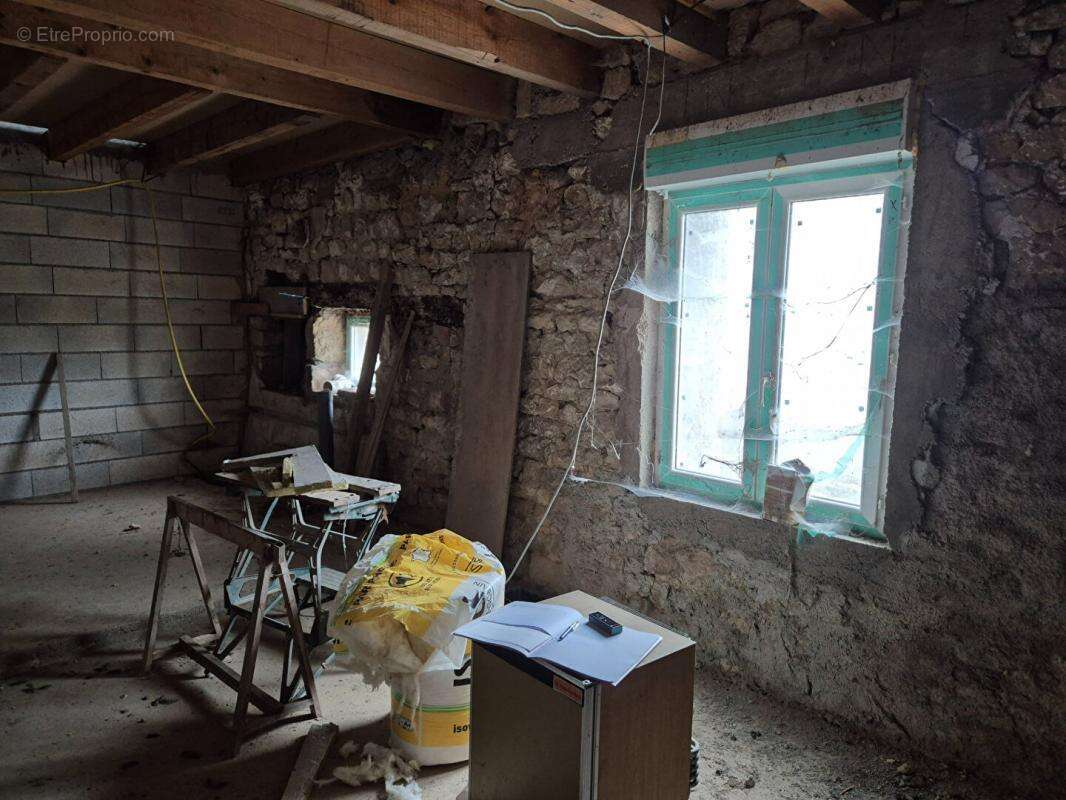 Maison à VAUVILLERS