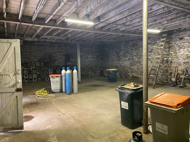 Autre à SAINT-ETIENNE