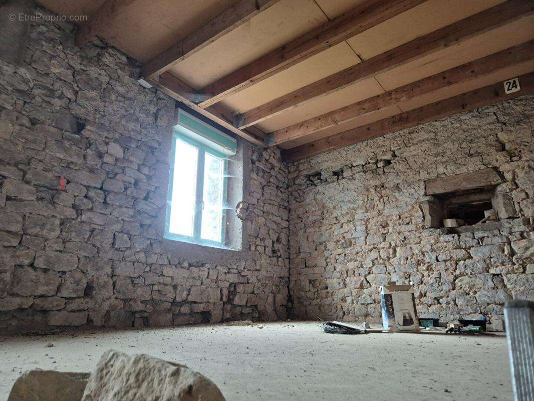 Maison à VAUVILLERS