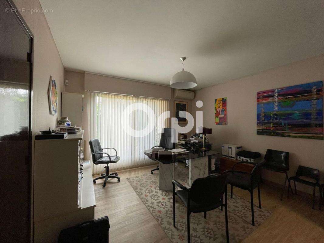 Maison à GONDECOURT