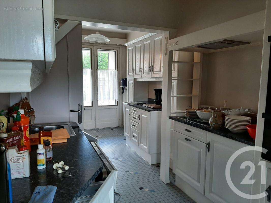 Maison à AIX-EN-ISSART