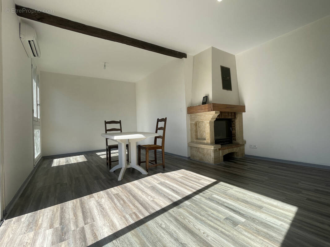 Maison à SAINTE-BAZEILLE