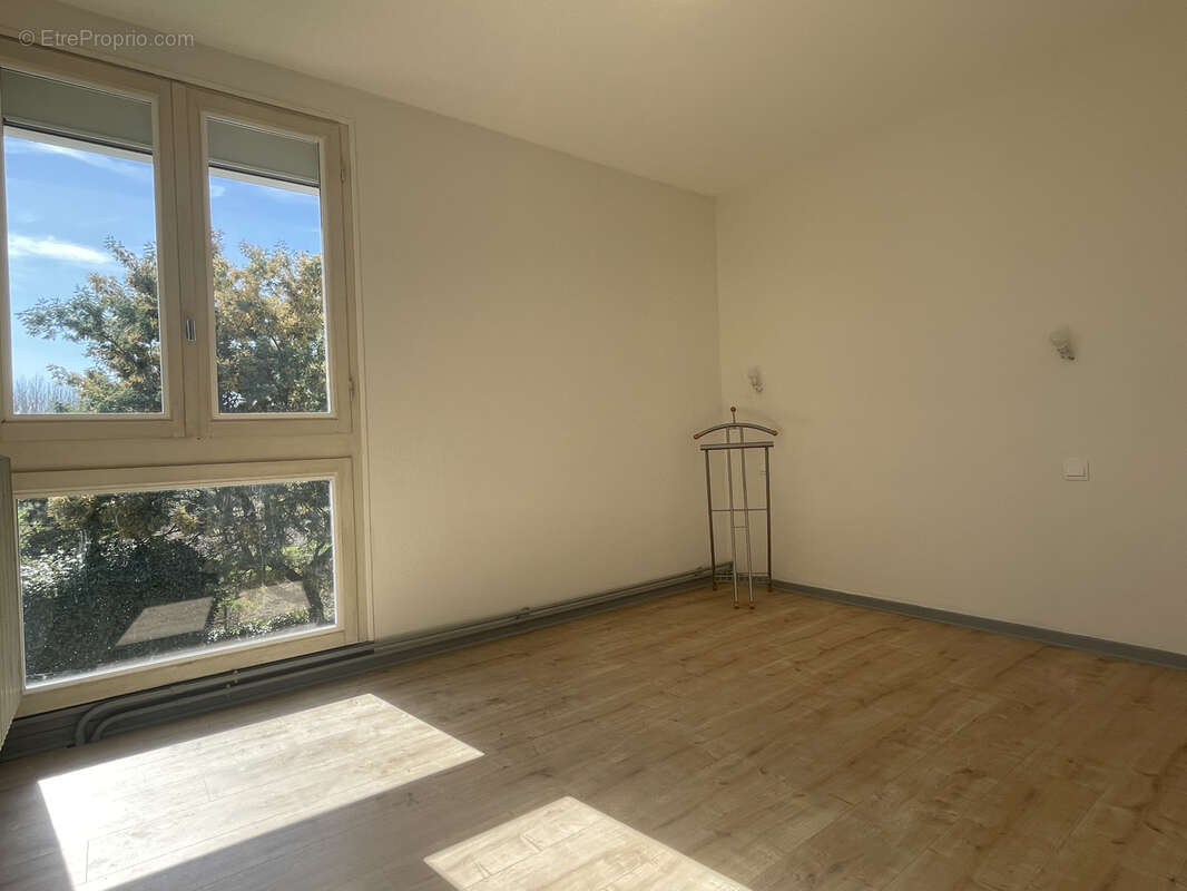 Maison à SAINTE-BAZEILLE