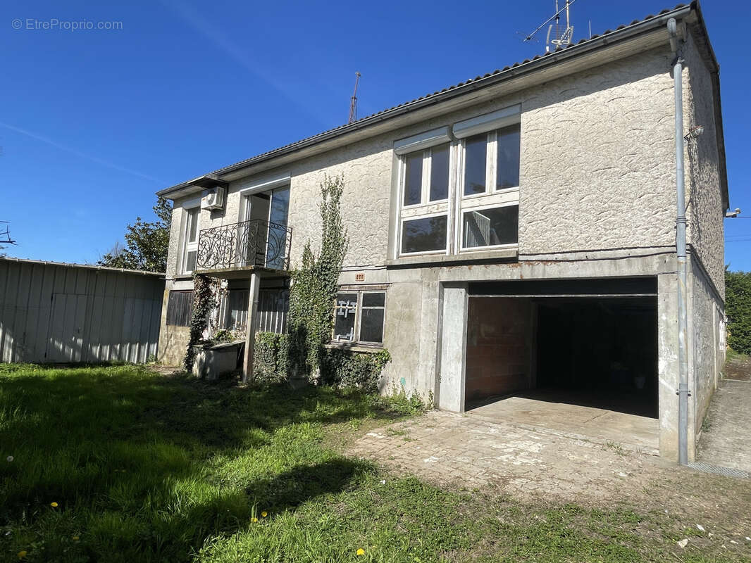 Maison à SAINTE-BAZEILLE