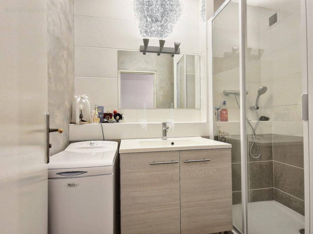 Appartement à VENISSIEUX