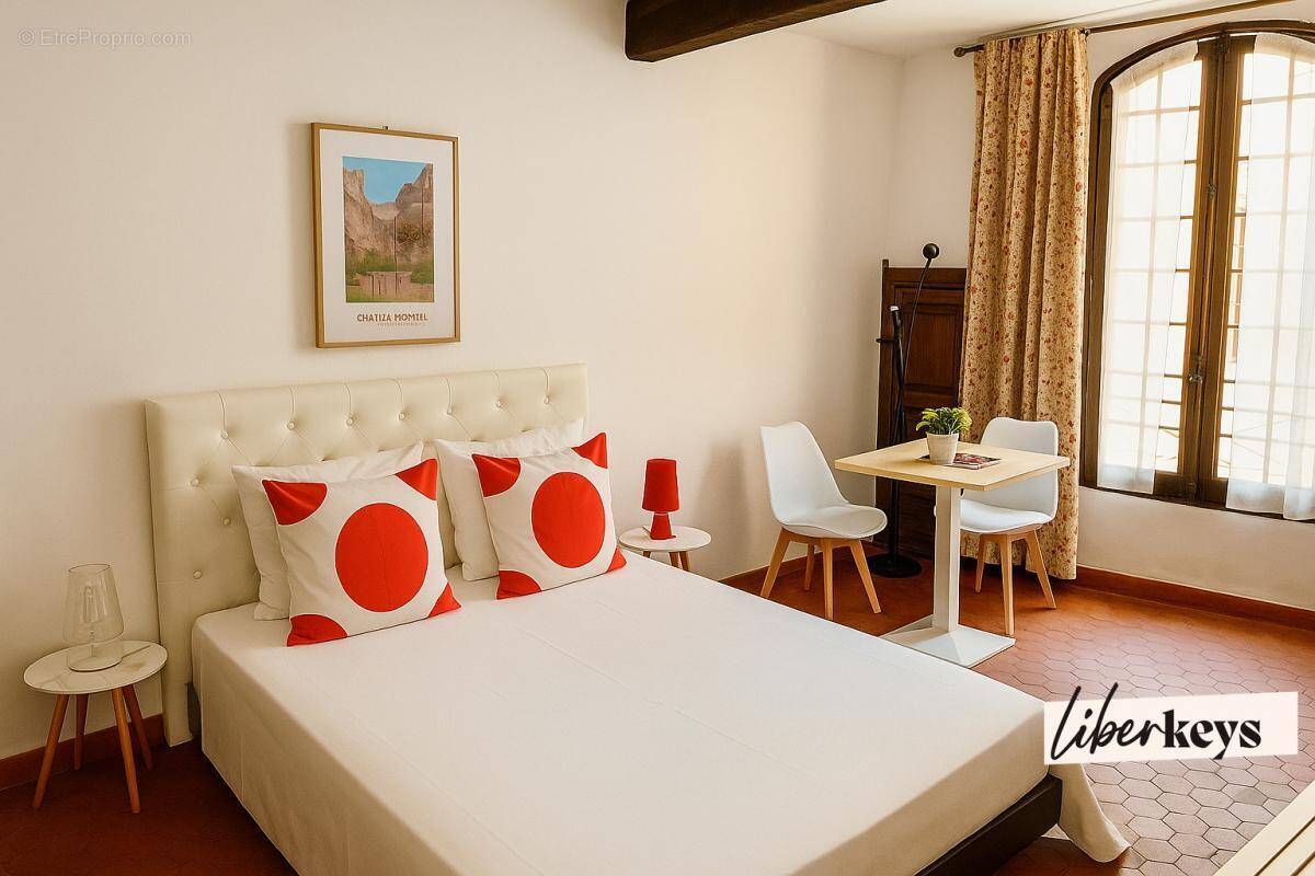 Maison à MOUSTIERS-SAINTE-MARIE