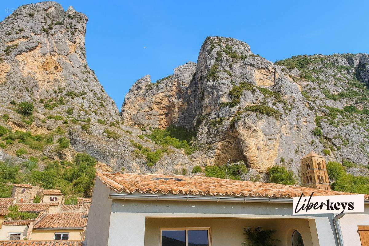 Maison à MOUSTIERS-SAINTE-MARIE