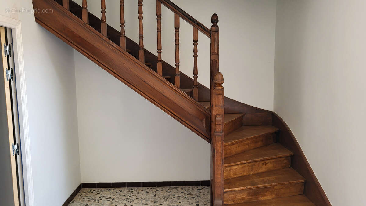 Maison à GRAND-BRASSAC