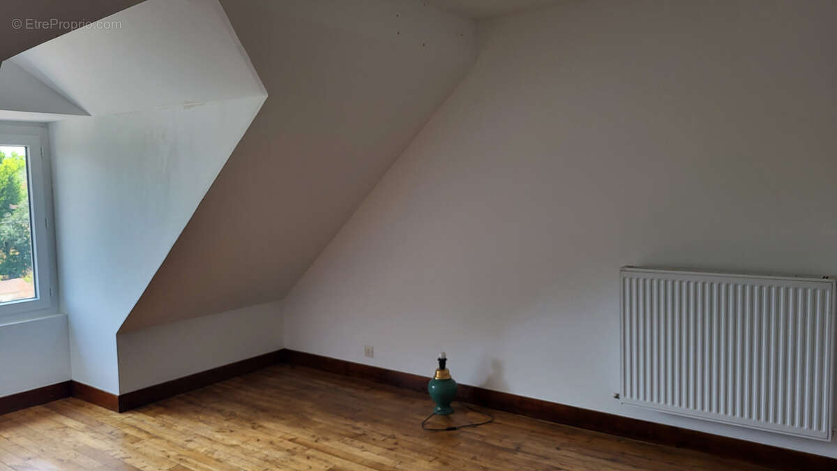 Maison à GRAND-BRASSAC