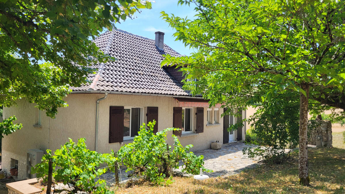 Maison à GRAND-BRASSAC