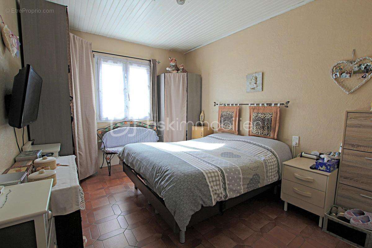 Maison à VILLELONGUE-DE-LA-SALANQUE