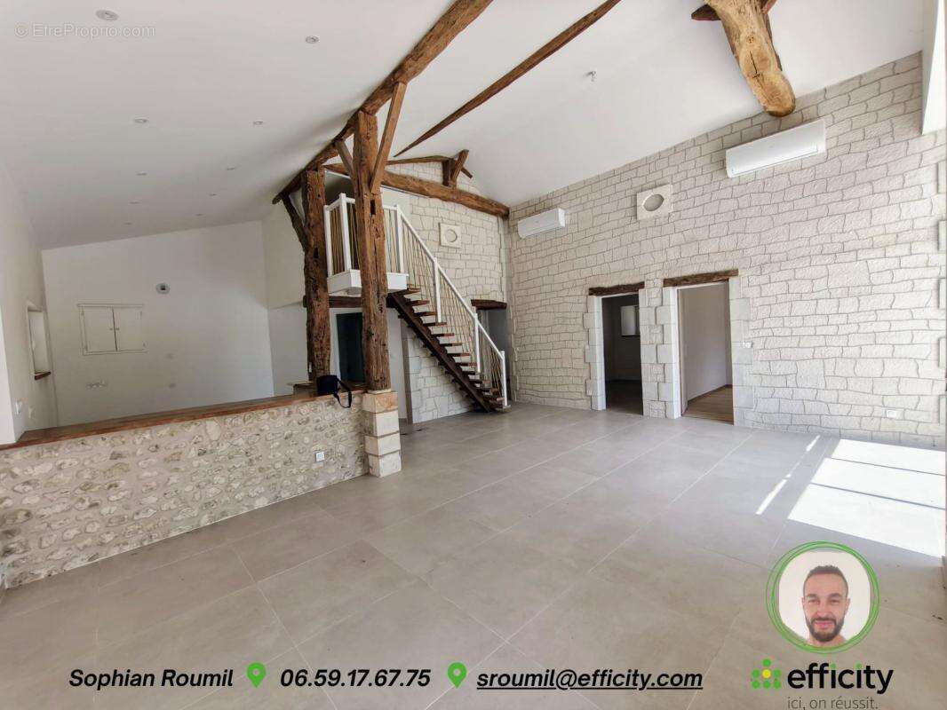 Maison à BARBEZIEUX-SAINT-HILAIRE