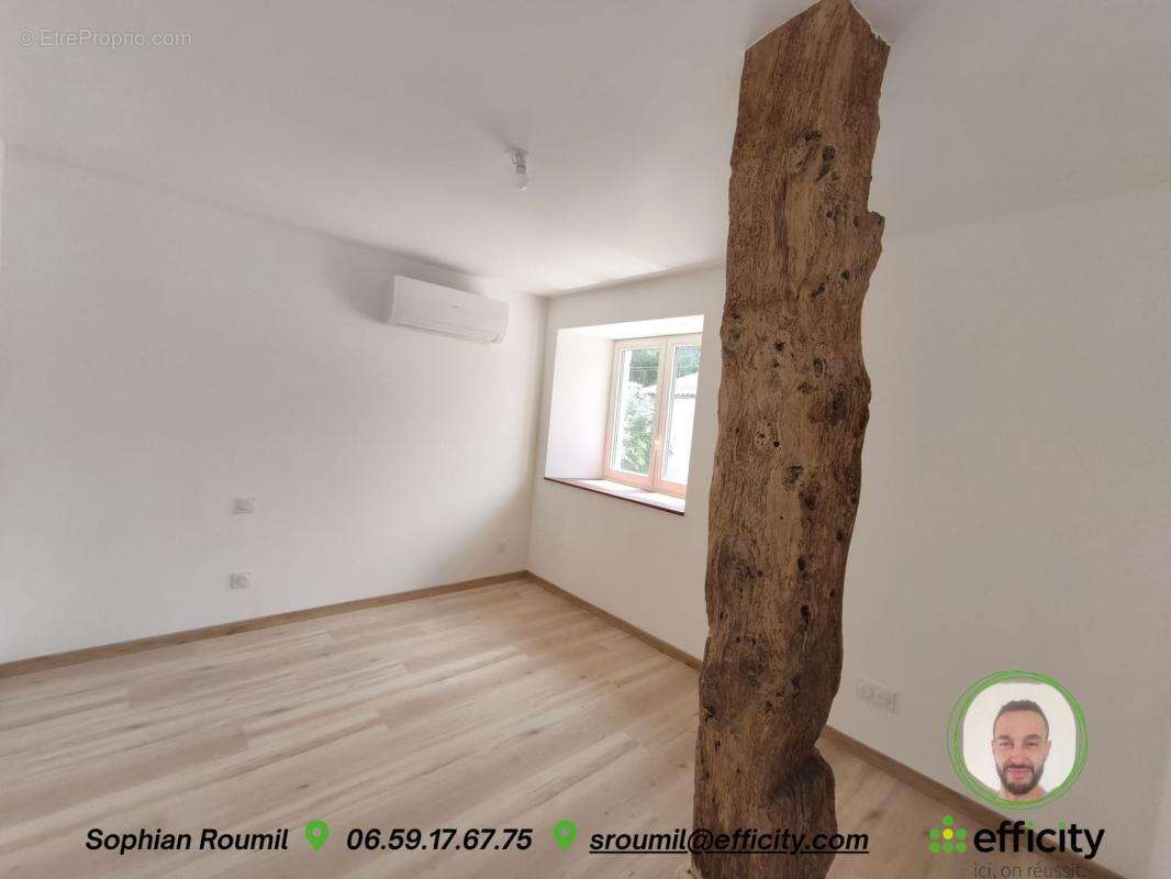 Maison à BARBEZIEUX-SAINT-HILAIRE