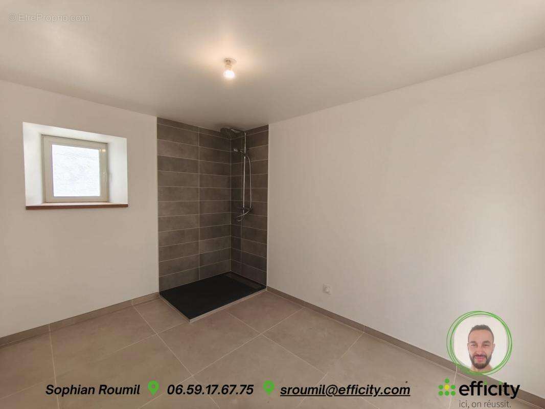 Maison à BARBEZIEUX-SAINT-HILAIRE