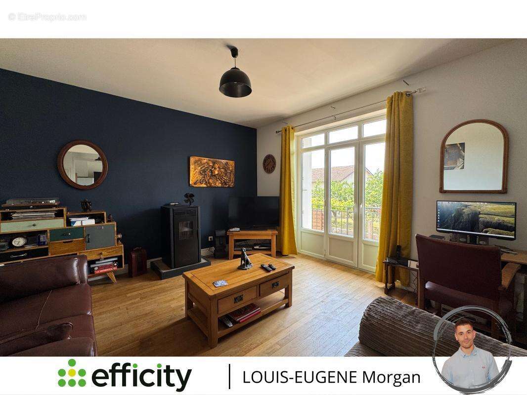 Maison à MAUPREVOIR