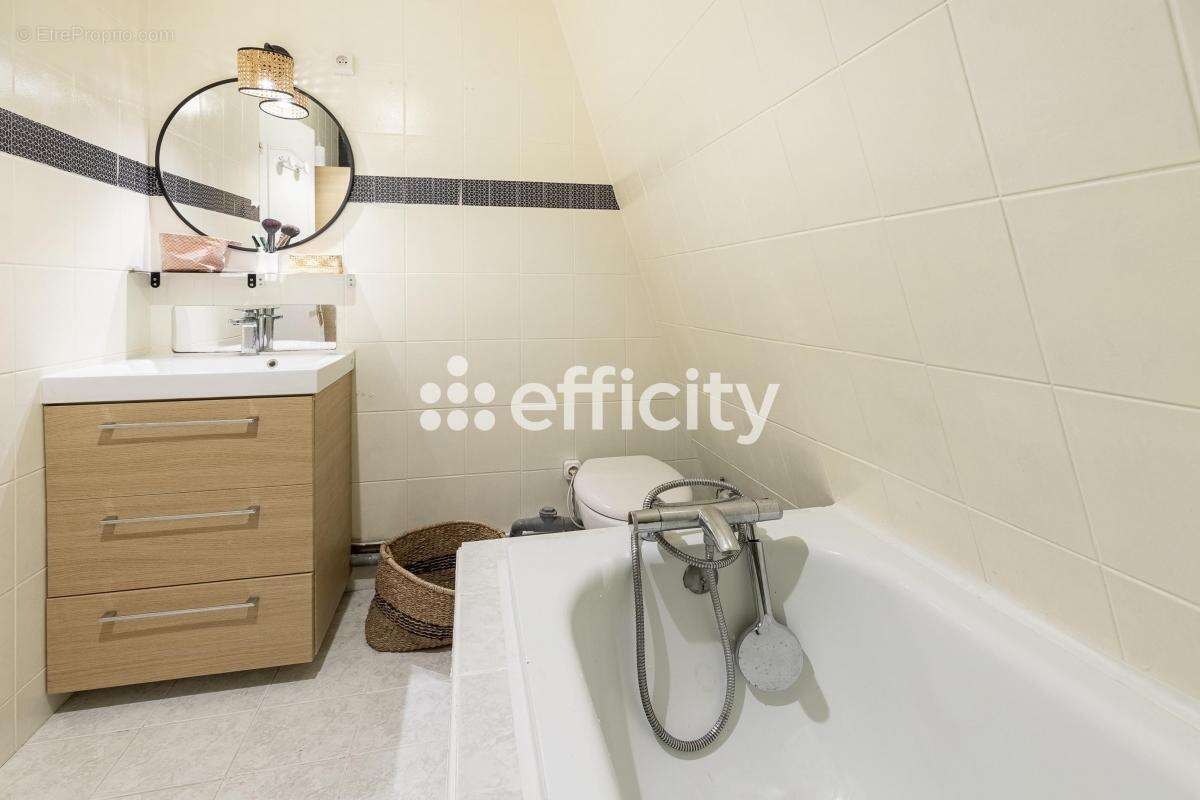 Maison à AUBERVILLIERS