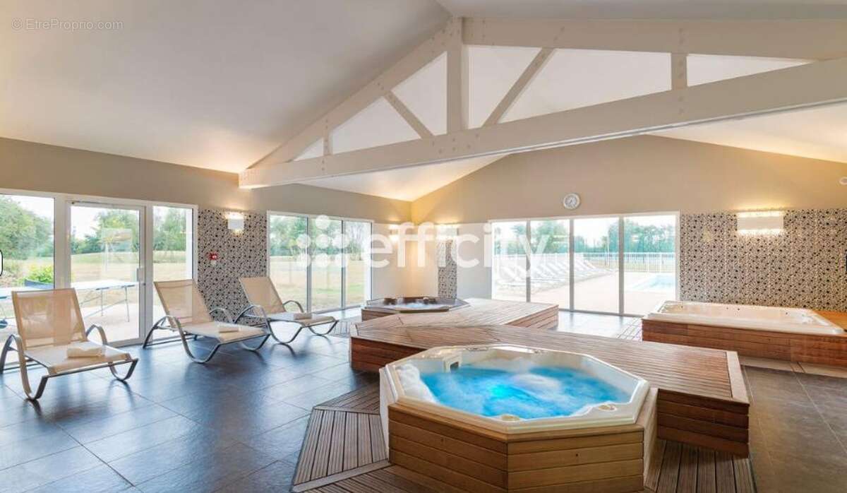 Maison à TALMONT-SAINT-HILAIRE