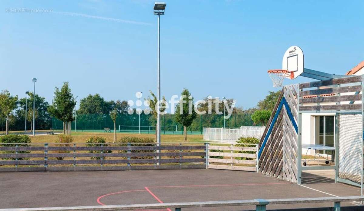 Maison à TALMONT-SAINT-HILAIRE