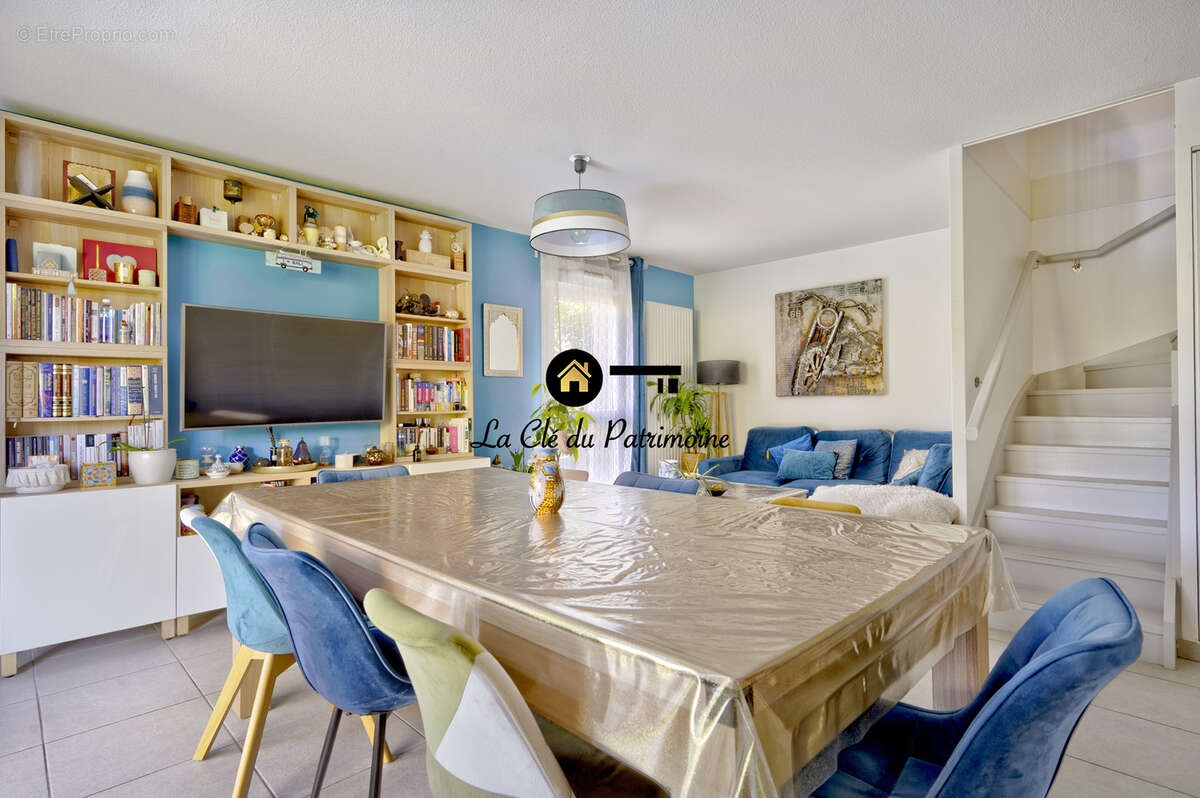 Maison à LE HAILLAN